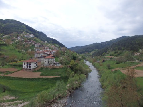 Between Smolyan and Zlatograd